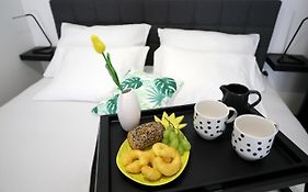 Luxury Apartments 1107